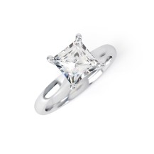 RILEY | Four Claw Tapering Edge Princess Cut Engagement Ring