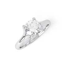 AALIYAH | Four Claw split shoulder Solitaire Diamond Ring